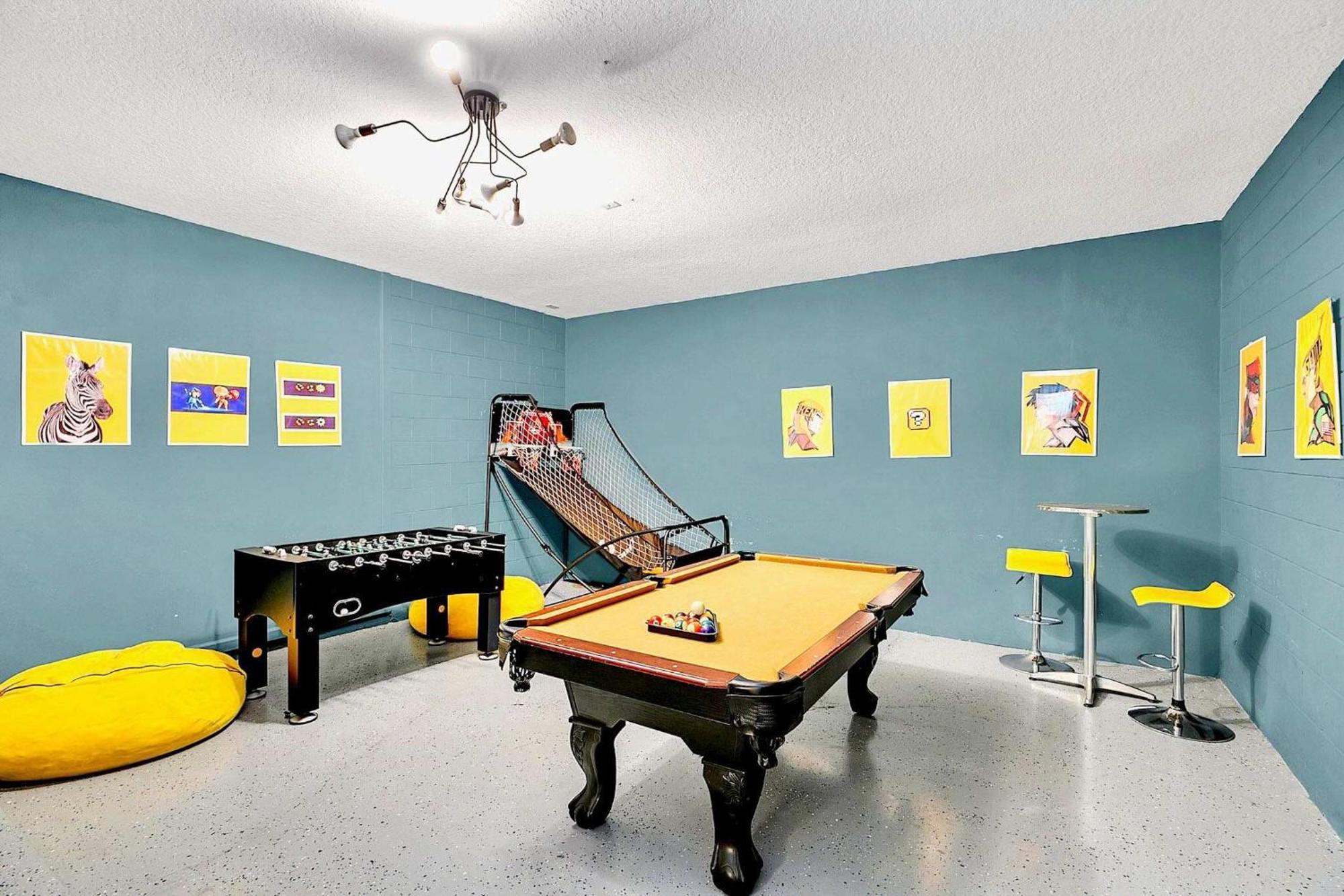 Holiday home 6br Luxury W Pool Hot Tub And Games Kissimmee